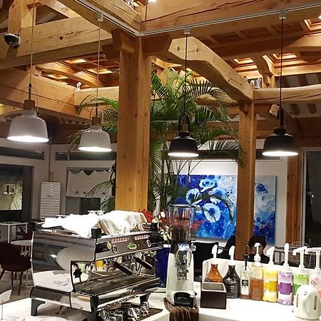 Ohnewwall Guesthouse Чонджу Екстериор снимка