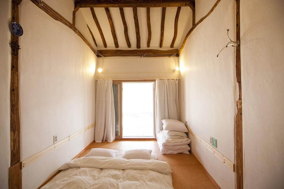 Ohnewwall Guesthouse Чонджу Екстериор снимка