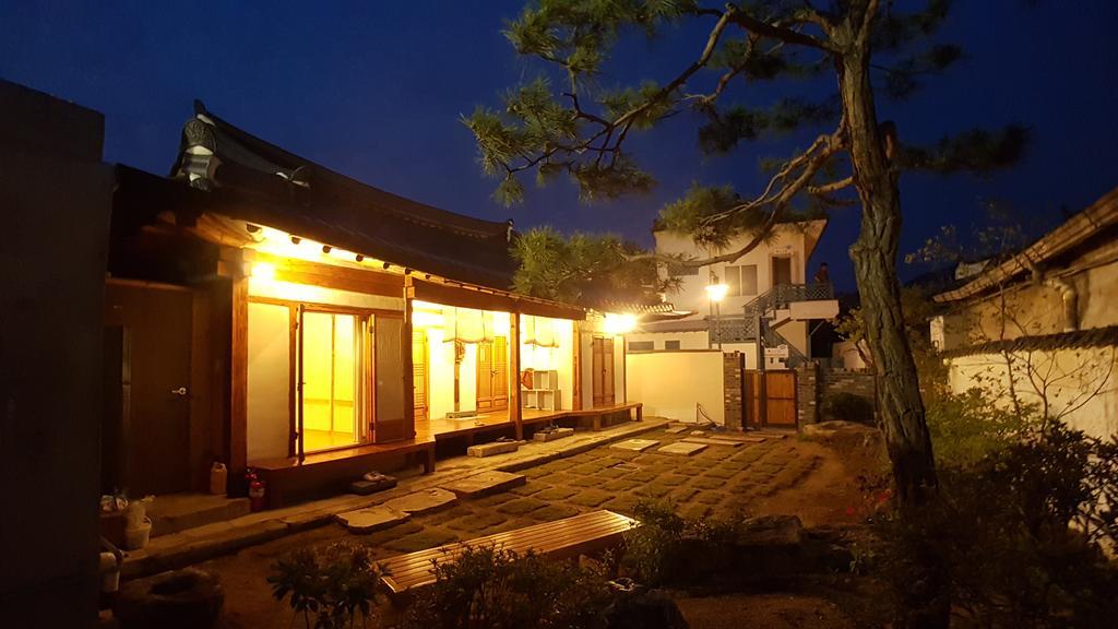 Ohnewwall Guesthouse Чонджу Екстериор снимка